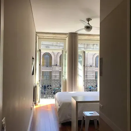 Sao Bento Front Homy Порту