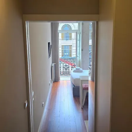 Sao Bento Front Homy * פורטו